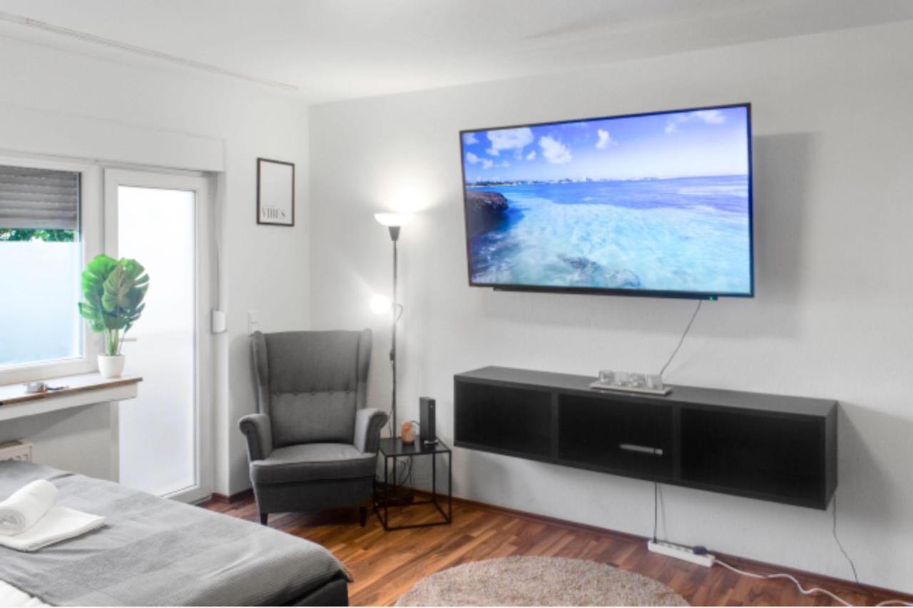 Relax Oasis With 65 Smarttv, Kitchen And Balcony Lägenhet Duisburg Exteriör bild